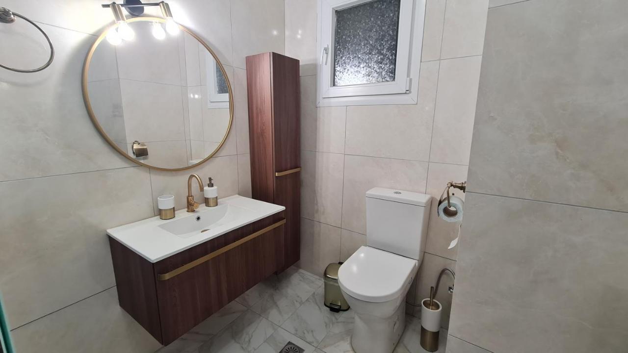 Kv Center Of Athens Apartment ภายนอก รูปภาพ